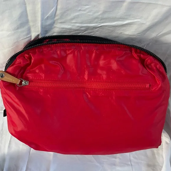 MZ Wallace Red and Black Graffiti Hearts Quilted Women's Cosmetic Bag Pouch Set - Picture 4 of 7